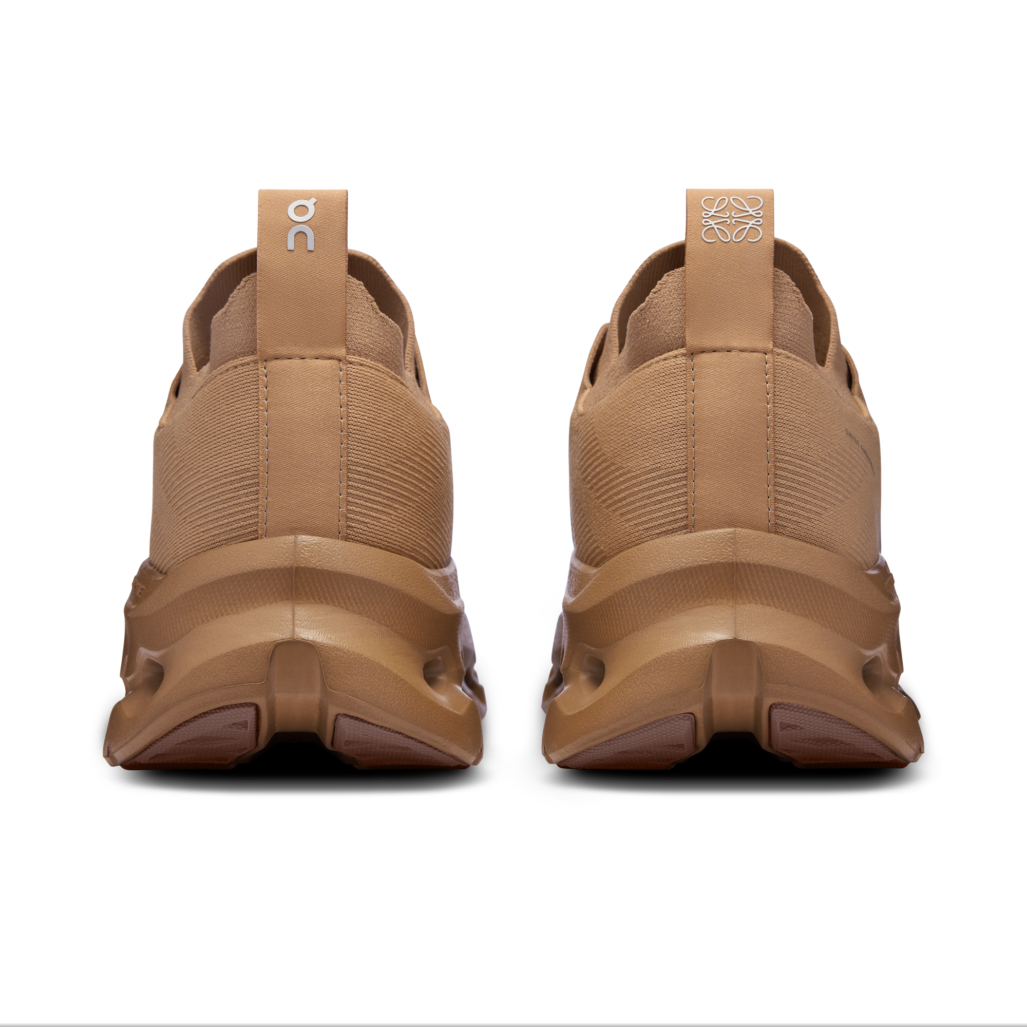 Cloudtilt LOEWE -  Dark Sand