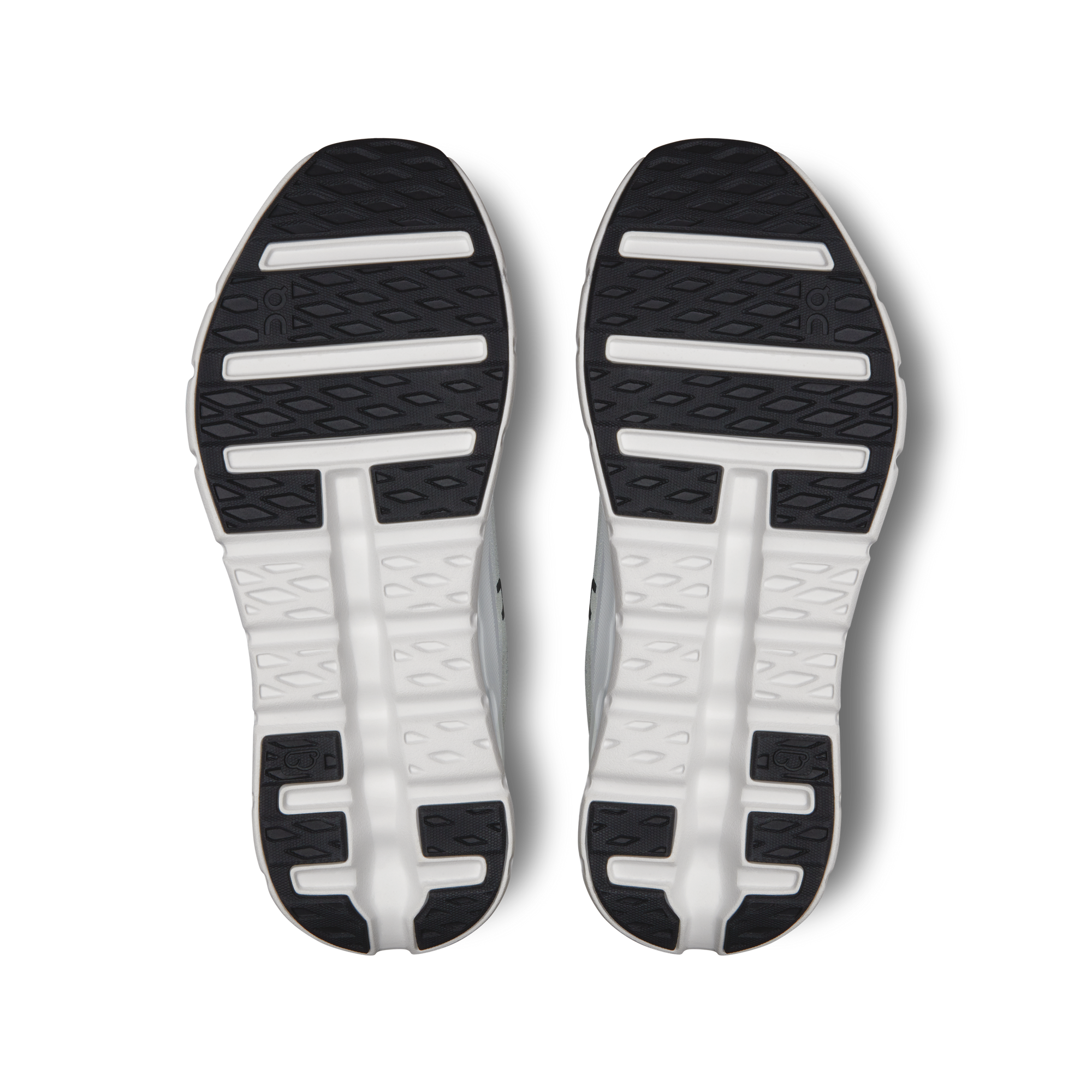 Cloudtilt - Black | Ivory