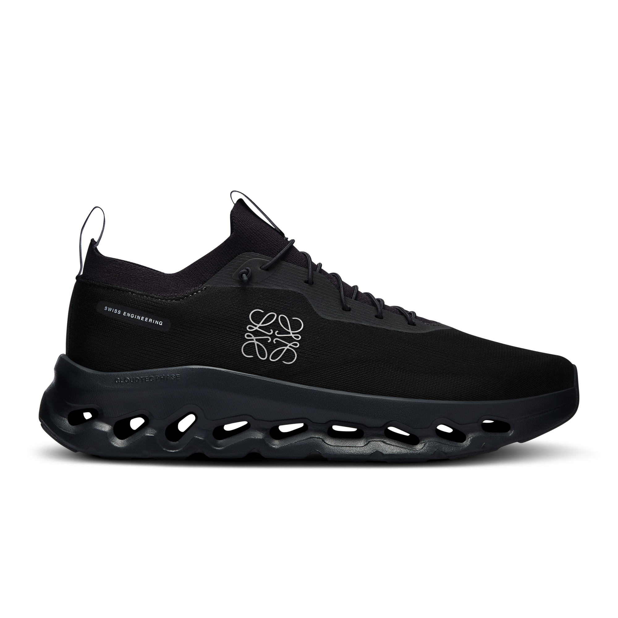 Cloudtilt LOEWE - All Black